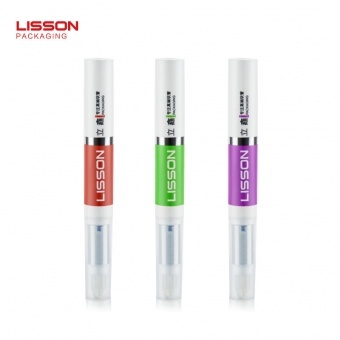 Tubo de brillo de labios personalizado de 15 ml con aplicador de silicona.