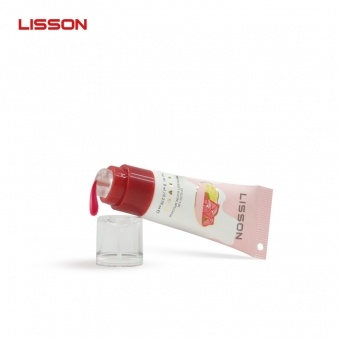 Tubo de brillo labial