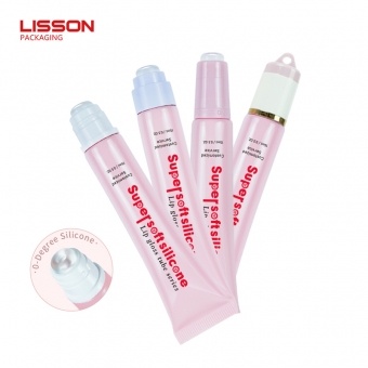 Tubo de brillo labial con aplicador de silicona