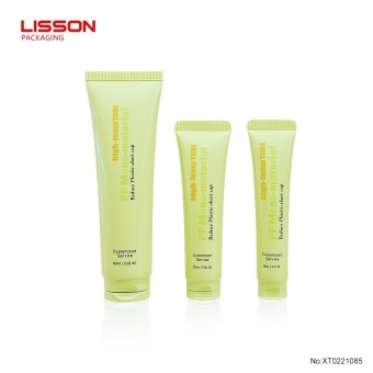 Tubo de PE con tapa abatible, ecológico y con menos plástico.