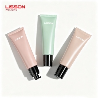 Envase cosmético de tubo con bomba sin aire semicubierta D30 personalizada